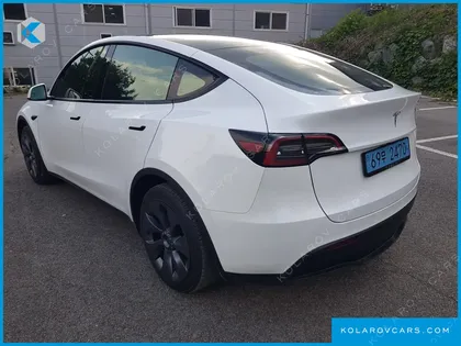 TESLA MODEL Y RWD