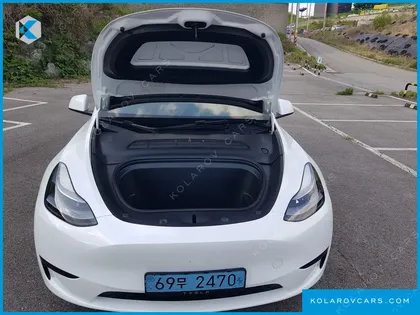 TESLA MODEL Y RWD