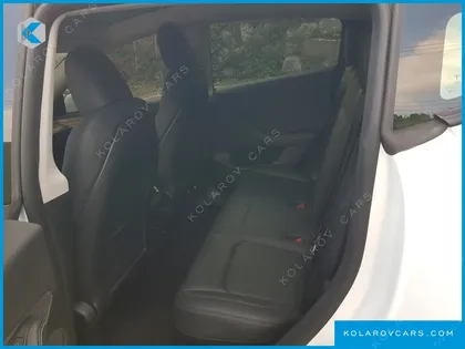 TESLA MODEL Y RWD