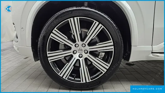 VOLVO XC90 B6 ULTIMATE BRIGHT