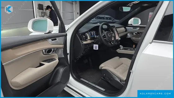 VOLVO XC90 B6 ULTRA BRIGHT