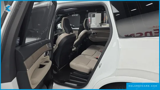 VOLVO XC90 B6 ULTRA BRIGHT