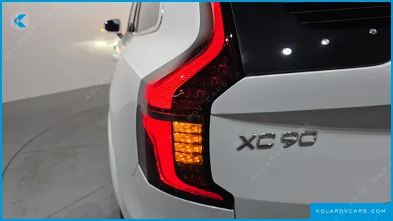 VOLVO XC90 B6 ULTRA BRIGHT