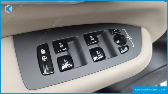 VOLVO XC90 B6 ULTRA BRIGHT