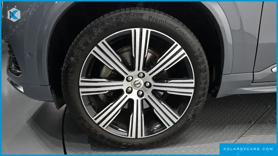 VOLVO XC90 B6 INSCRIPTION