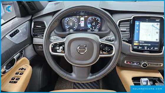 VOLVO XC90 B6 INSCRIPTION