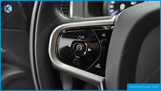 VOLVO XC90 B6 INSCRIPTION