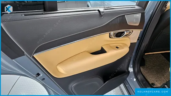 VOLVO XC90 B6 INSCRIPTION