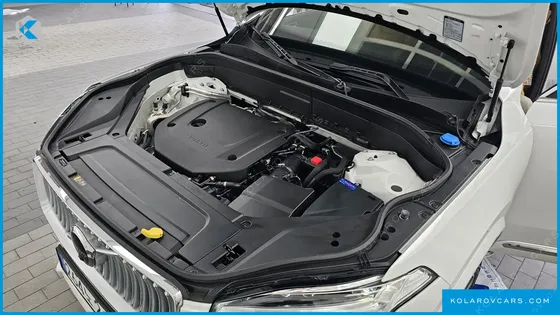 VOLVO XC90 B6 ULTIMATE BRIGHT