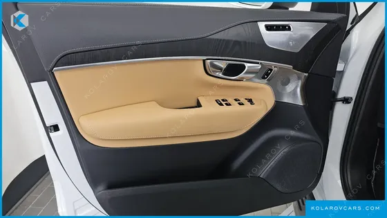 VOLVO XC90 B6 ULTIMATE BRIGHT