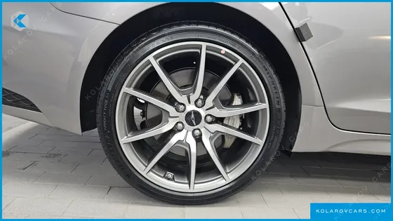 GENESIS G70 GASOLINE 2.5T 2WD