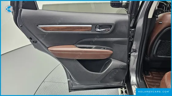 RENAULT KOREA QM6 (KOLEOS) 2.0 LPE RE SIGNATURE 2WD