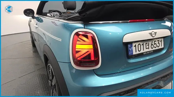 MINI COOPER CONVERTIBLE SEASIDE EDITION
