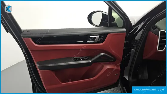 PORSCHE CAYENNE 3.0