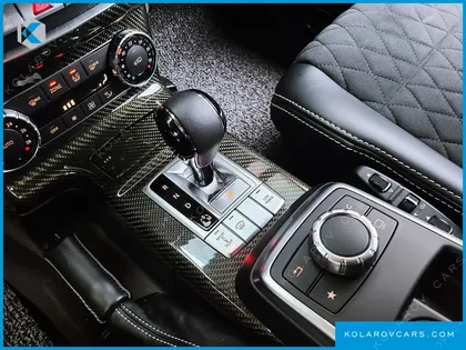 MERCEDES G-CLASS G500
