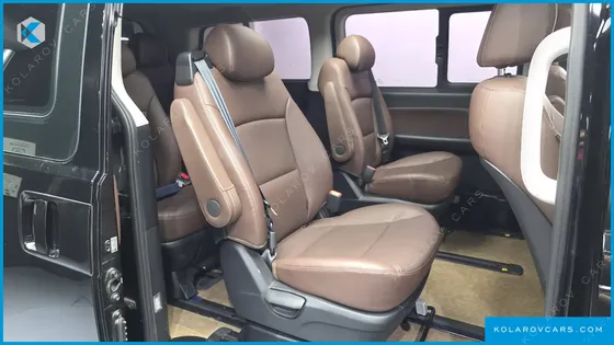 HYUNDAI STAREX 4WD URBAN 9-SEATER