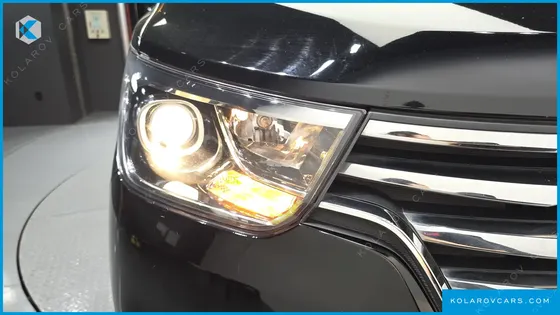 HYUNDAI STAREX 4WD URBAN 9-SEATER