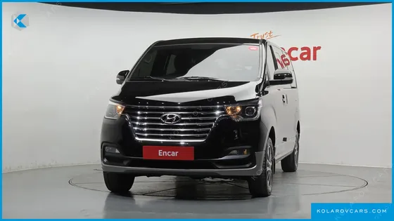 HYUNDAI STAREX 4WD URBAN 9-SEATER