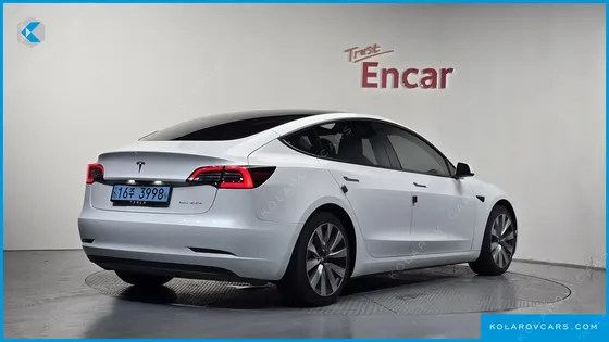 TESLA MODEL 3 LONG RANGE AWD
