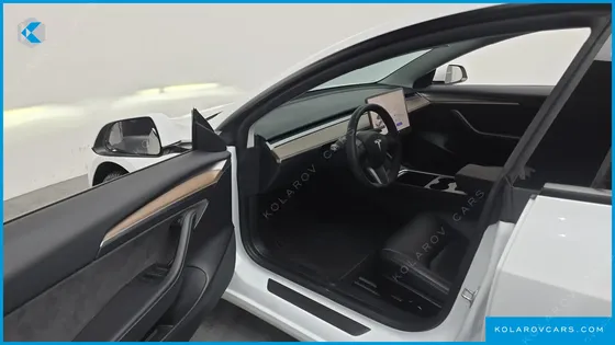 TESLA MODEL 3 LONG RANGE AWD