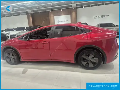 TOYOTA PRIUS 2.0 LE