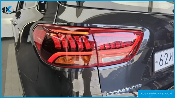 KIA SORENTO GASOLINE 2.0 TURBO 4WD