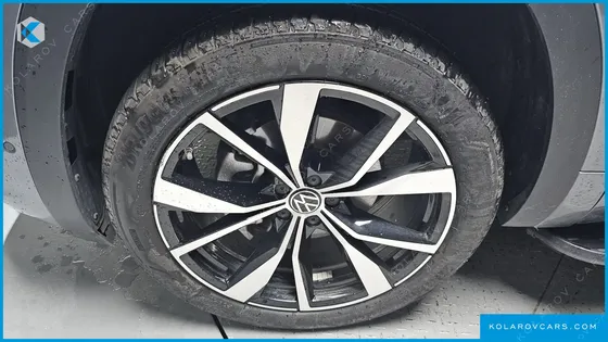 VOLKSWAGEN ATLAS 2.0 TSI R-LINE 7-SEATER