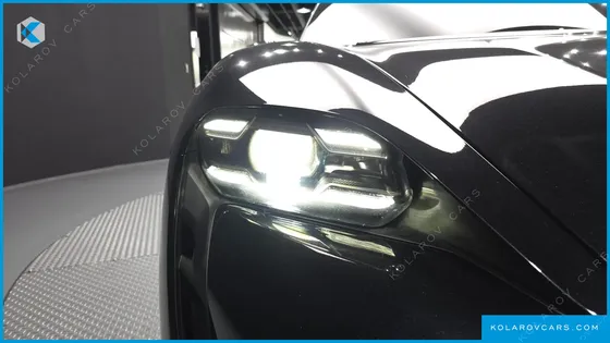 PORSCHE TAYCAN 4S