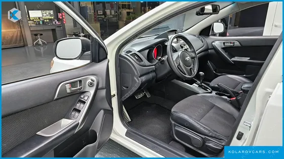 KIA FORTE 1.6 CVVT PREMIUM SI