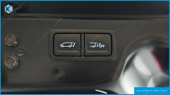 HYUNDAI STARIA HEV 1.6 CARGO 3-SEATER