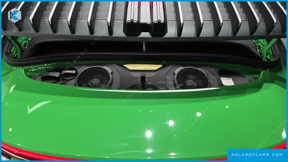 PORSCHE 911 CARRERA 4 CABRIOLET