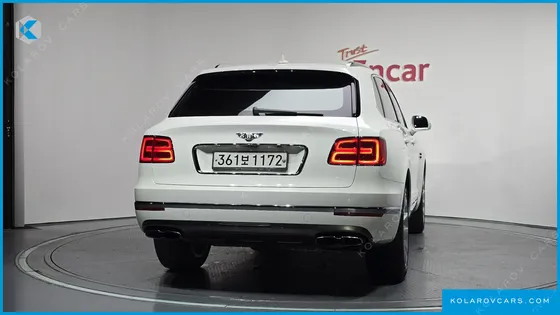 BENTLEY BENTAYGA 4.0 V8