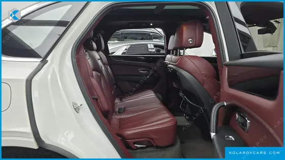BENTLEY BENTAYGA 4.0 V8