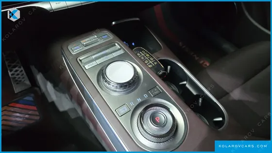 GENESIS GV70 2.2 DIESEL AWD