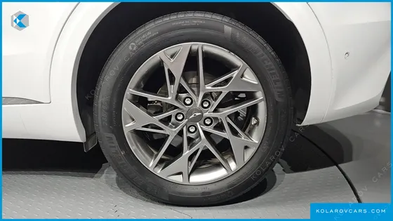 GENESIS GV70 2.5T GASOLINE 2WD