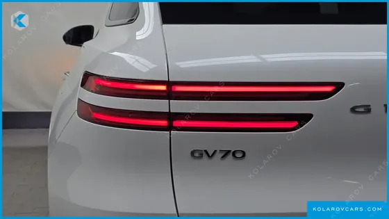 GENESIS GV70 2.5T GASOLINE AWD