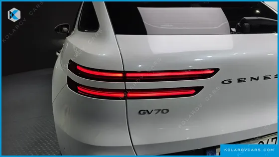GENESIS GV70 2.5T GASOLINE AWD