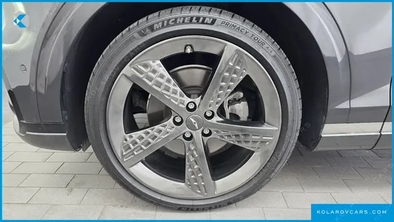 GENESIS GV70 2.5T GASOLINE 2WD