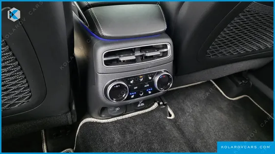 GENESIS GV70 2.5T GASOLINE 2WD