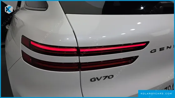 GENESIS GV70 2.5T GASOLINE AWD