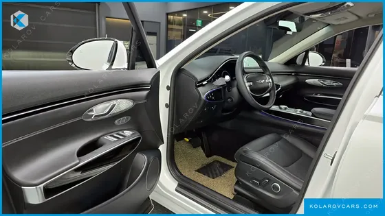 GENESIS GV70 2.5T GASOLINE 2WD