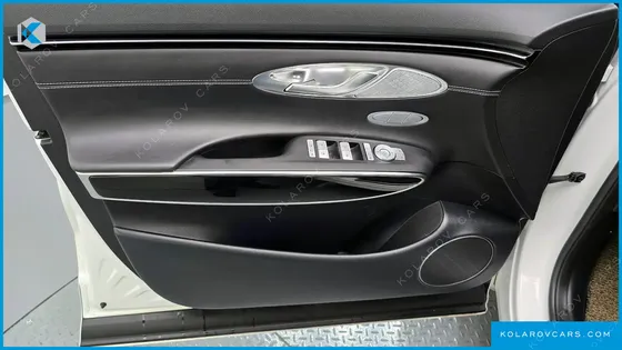 GENESIS GV70 2.5T GASOLINE 2WD