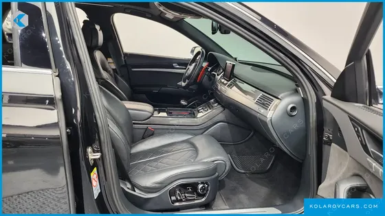 AUDI S8 4.0 TFSI QUATTRO