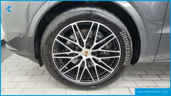 PORSCHE CAYENNE 3.0 E-HYBRID COUPE