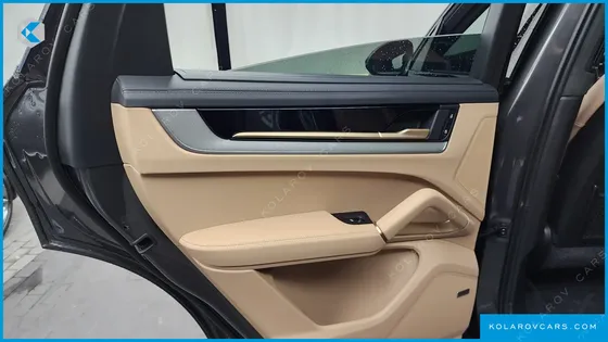 PORSCHE CAYENNE 3.0 E-HYBRID COUPE