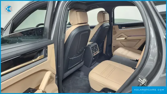 PORSCHE CAYENNE 3.0 E-HYBRID COUPE