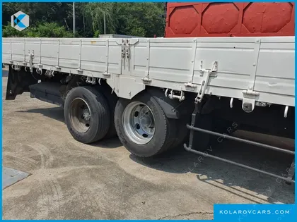 HYUNDAI MEGA TRUCK GOLD