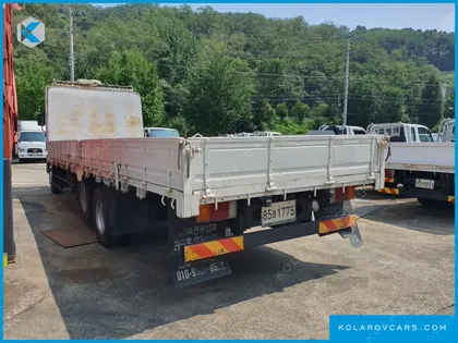 HYUNDAI MEGA TRUCK GOLD