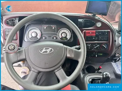 HYUNDAI MEGA TRUCK GOLD
