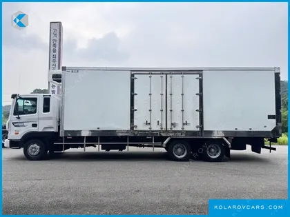 HYUNDAI MEGA TRUCK GOLD